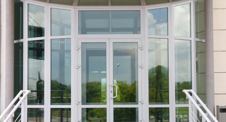 Алюминиевые окна и двери: преимущества